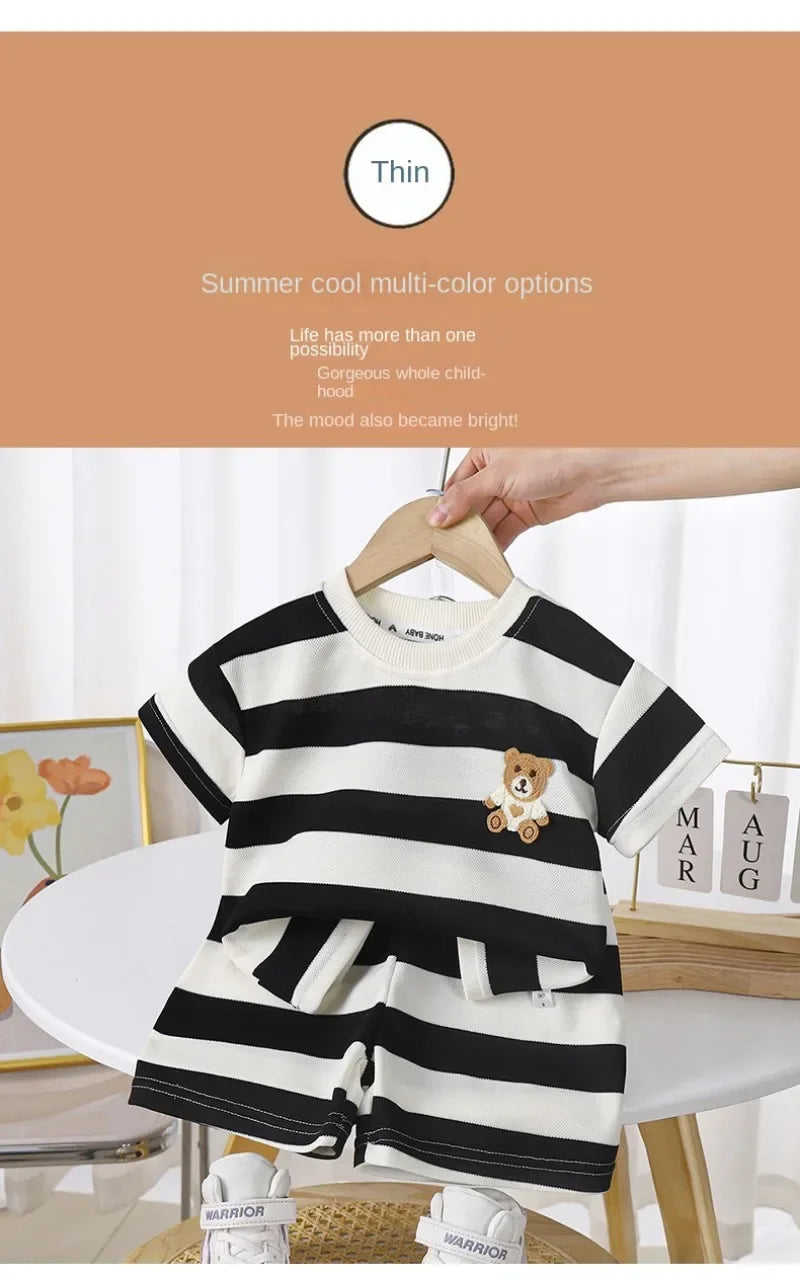 Conjunto de camiseta y shorts a rayas para niños — Chándal de verano unisex para niños y niñas de 4 a 6 años