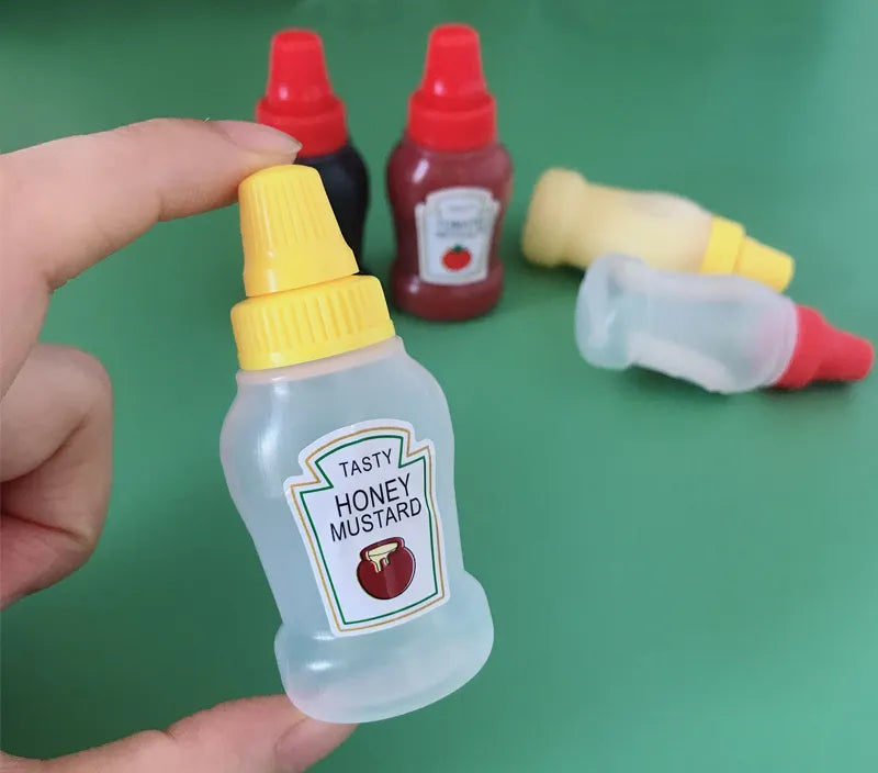 Mini Condiment Squeeze Bottles 25ml — Portable Sauce Dispensers for Lunchboxes (4 or 8pcs)