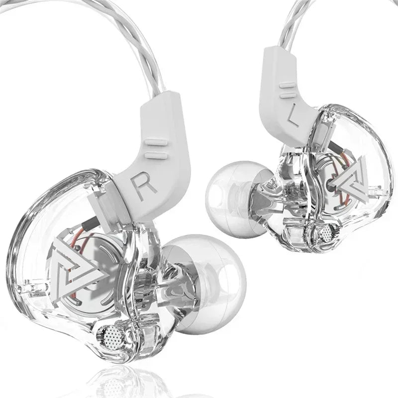 Wired In-Ear Earphones with Mic — Hi-Fi Sound & Deep Bass, 3.5mm Universal