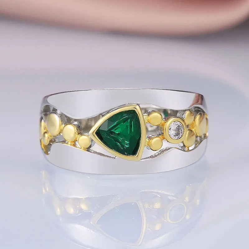 Huitan Two-Tone Triangular CZ Ring — Blue & Green Wedding & Engagement Band for Women