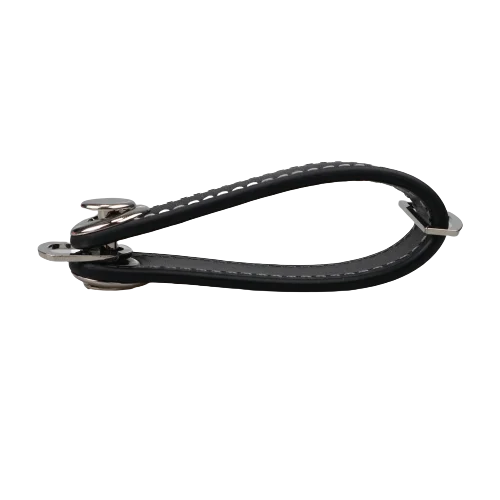 Smart Leather Key Organizer Wallet — Compact Car Key Pouch with Keychain Ring & Hooks