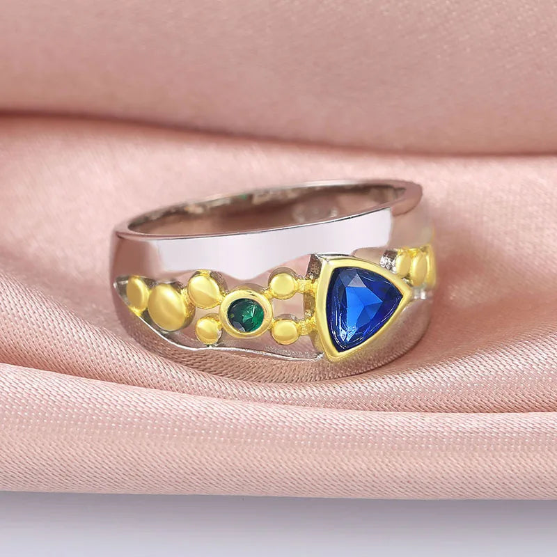 Huitan Two-Tone Triangular CZ Ring — Blue & Green Wedding & Engagement Band for Women