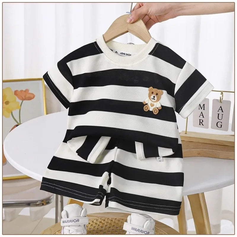 Conjunto de camiseta y shorts a rayas para niños — Chándal de verano unisex para niños y niñas de 4 a 6 años